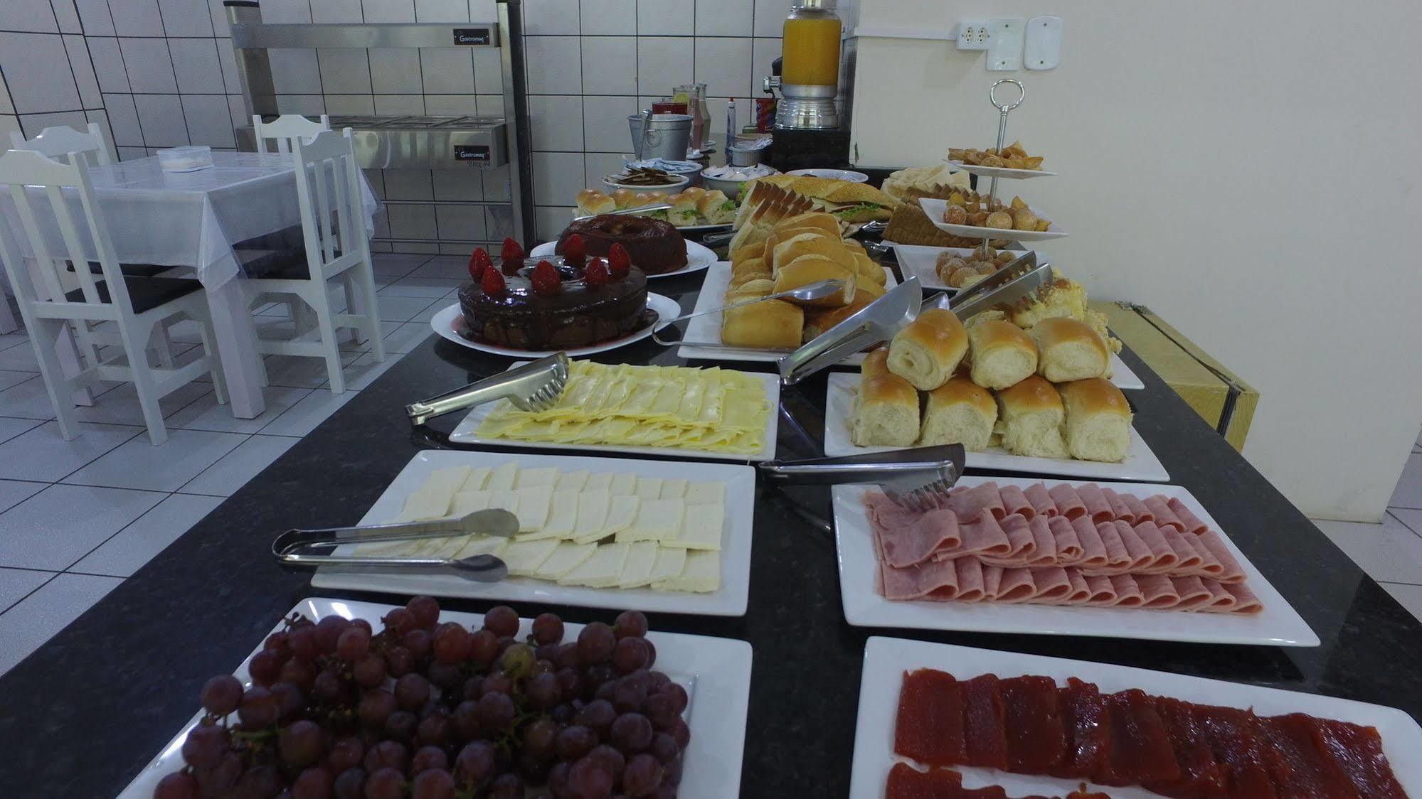 Gravata Praia Hotel - Frente Mar Navegantes Eksteriør billede